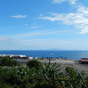 Casa de Férias Madalena Vista Mar Cwifi, Santa Cruz - Madeira