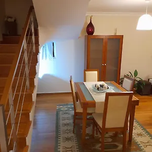 Apartamento Duplex Da Fontinha, Santa Cruz - Madeira